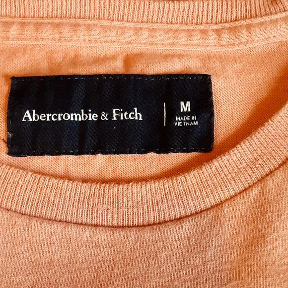 Abercrombie & Fitch, New York, Cotton,  Rolled SS Tee, Size M - Picture 3 of 7